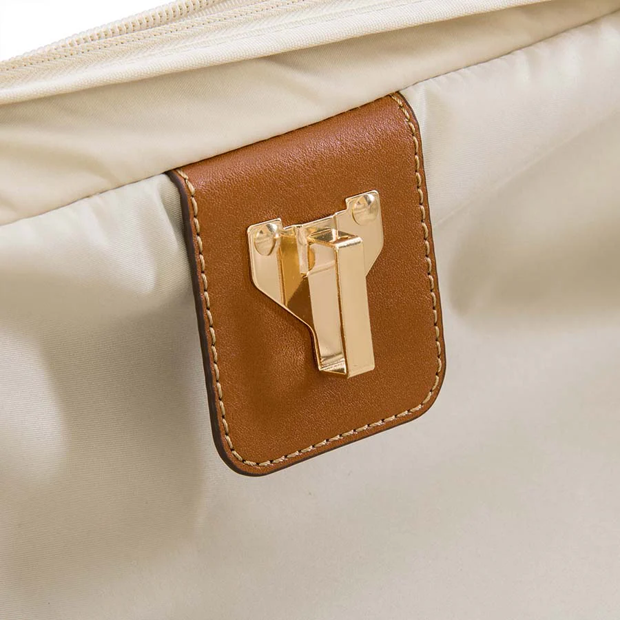 Bellagio Baule Trunk Check In - Image 43