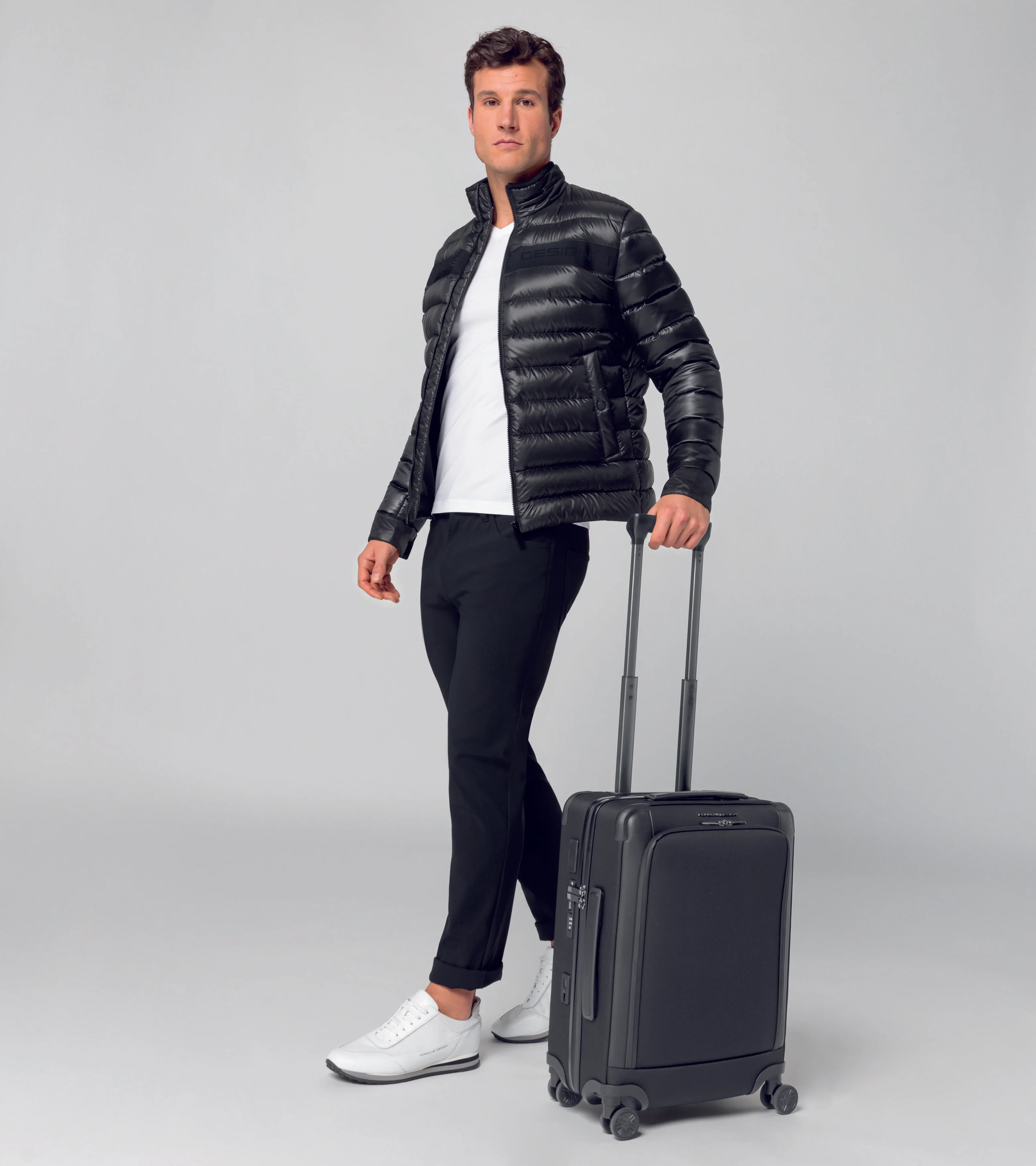 Roadster Nylon Spinner Carry-on - Image 3